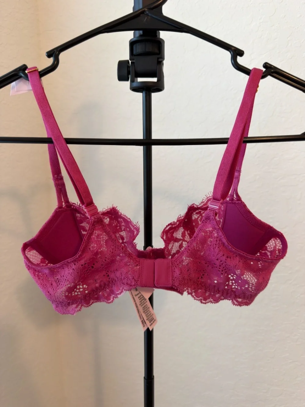 Victoria's Secret Dream Angels Wicked Unlined Lace Balconette Bra Size 32B